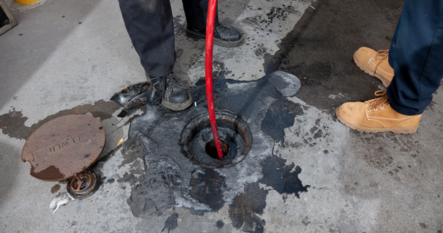 how does trenchless sewer repair work