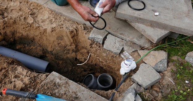 how does trenchless sewer repair work